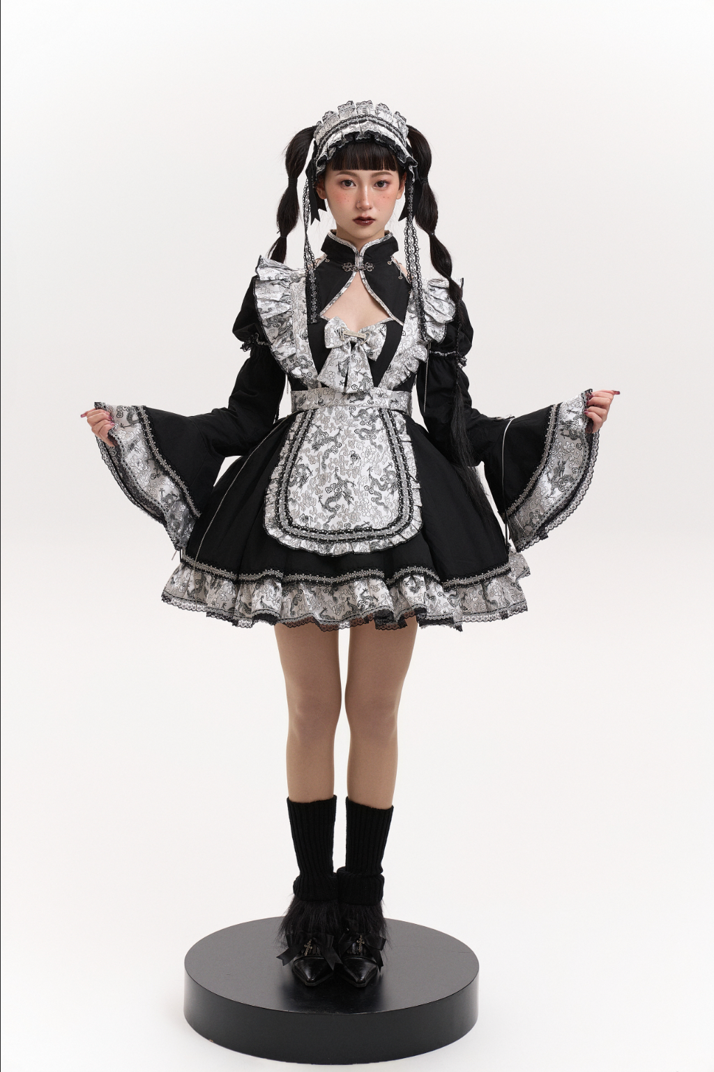 Silver Dragon Patterned Maid Dress Set