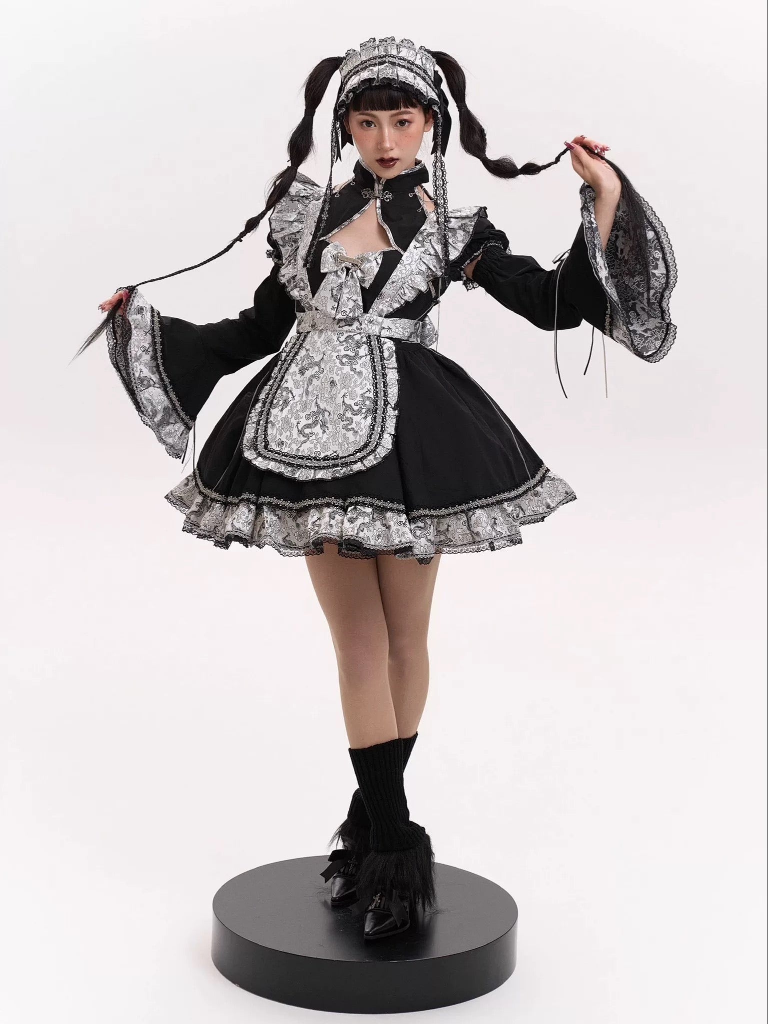 Silver Dragon Patterned Maid Dress Set