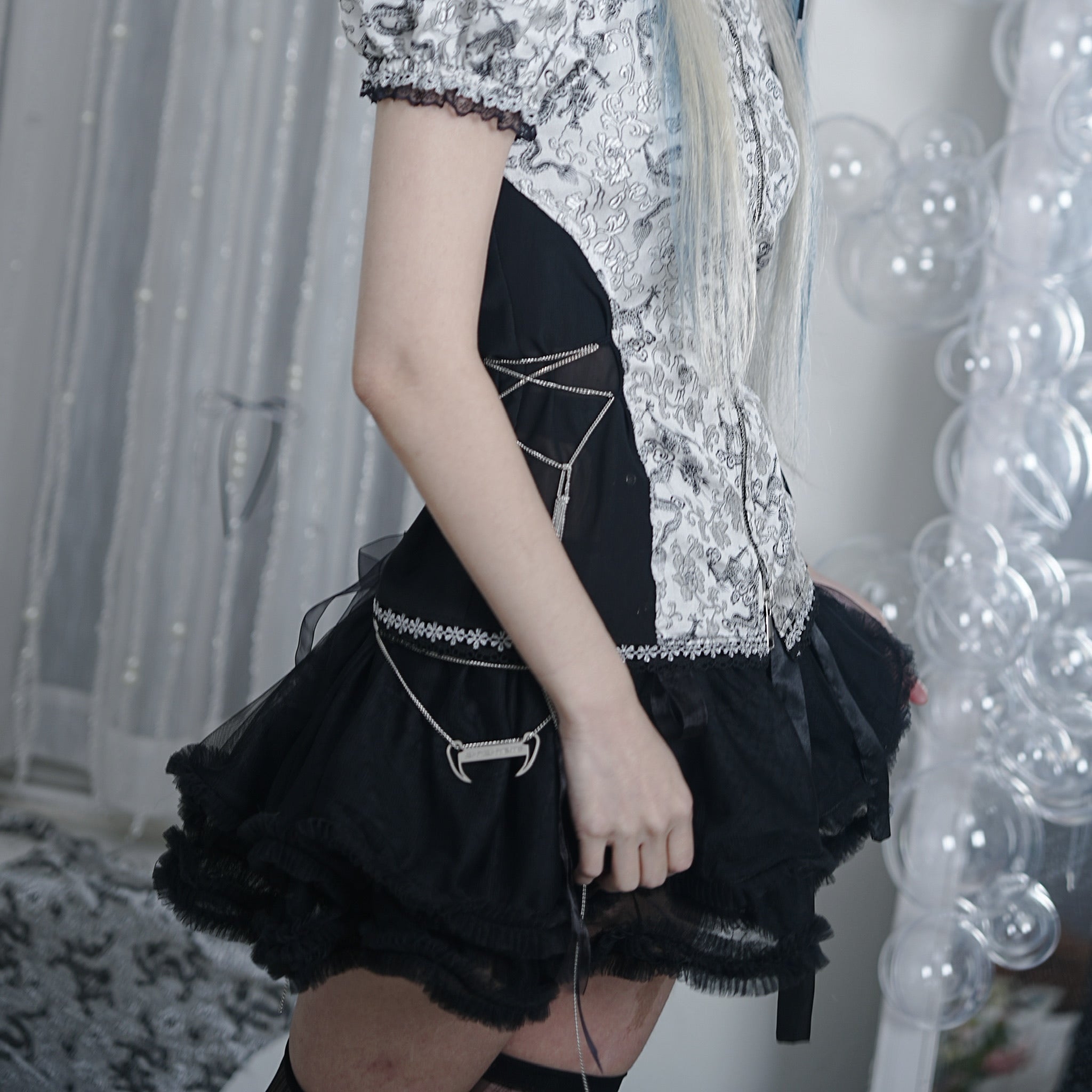 Silver Dragon Patterned Qipao Zip Top