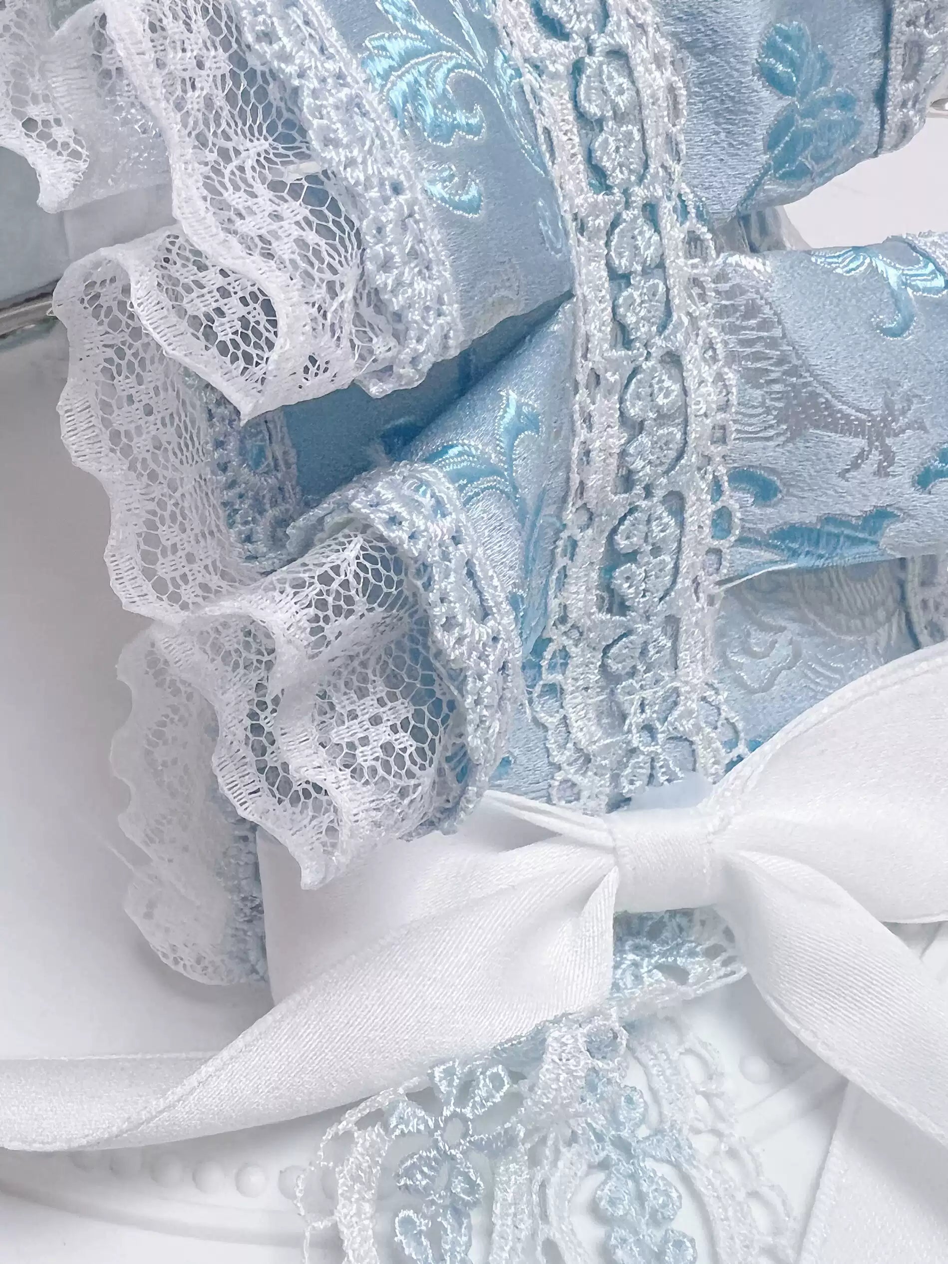 Aqua Dragon Patterned Lace Hairband