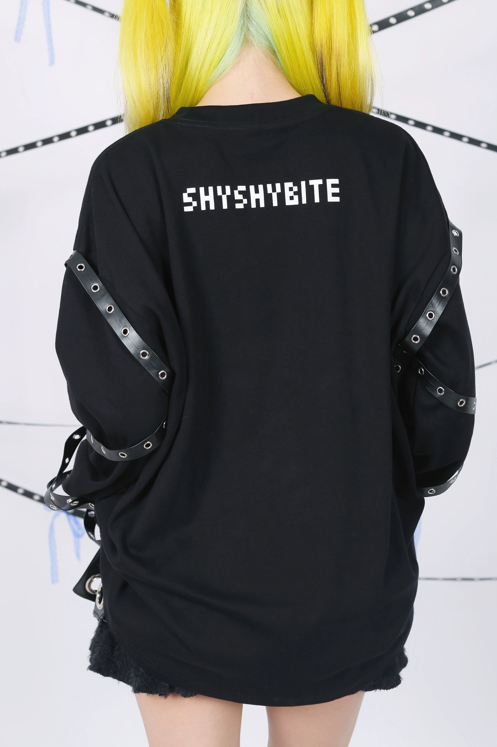 "Cool Kids Never Sleep" Strap Decorated Printed Top