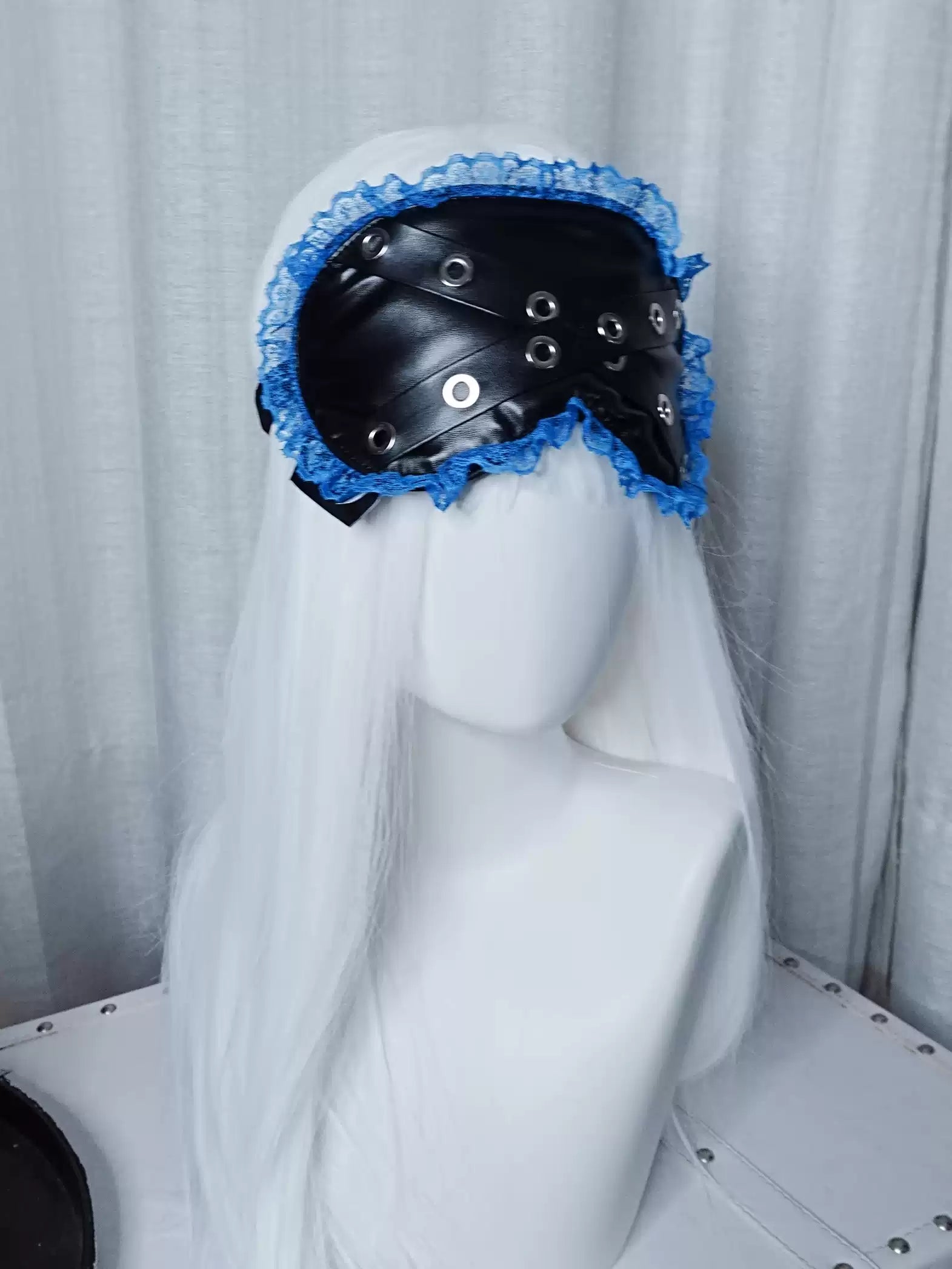 Eyelet Strap Decorated Lace Eye Mask - Pink-White